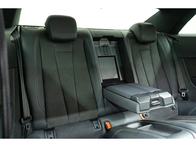 A5 45TFSIクワトロ Sライン 正規D車 ブラックスタイリングPKG パノラマサンルーフ マトリクスLEDライト グロスブラック純正19inAW ハーフレザーシート/シートヒーター 純正ナビ/全方位カメラ ヘッドアップディスプレイ(52枚目)