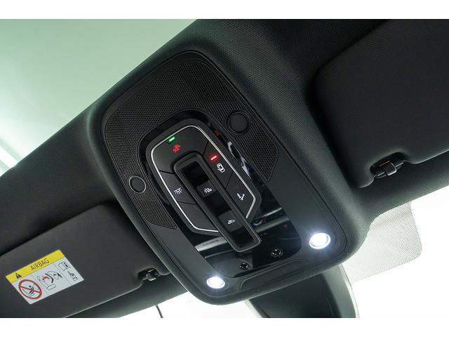 A5 45TFSIクワトロ Sライン 正規D車 ブラックスタイリングPKG パノラマサンルーフ マトリクスLEDライト グロスブラック純正19inAW ハーフレザーシート/シートヒーター 純正ナビ/全方位カメラ ヘッドアップディスプレイ(71枚目)
