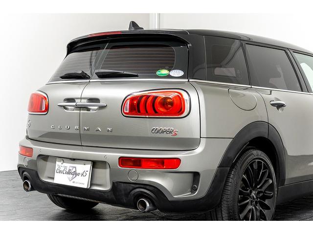 MINI クーパーS クラブマン 正規D車 ドライビングモード コンフォートアクセス スルーローディングシステム 純正17インチAW LEDヘッド 電格ミラー ブラック革調カバー カープレイ バックカメラ/クリアランスソナー ACC(26枚目)