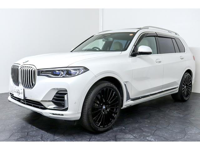 X7 xDrive 35d デザインピュアエクセレンス 正規D車 ウェルネスPKG ドライビングアシストプロ 純正22インチAW スカイラウンジパノラマサンルーフ リアエンターテイメントシステム 全席シートヒーター 保冷・保温カップホルダー 360°カメラ(12枚目)