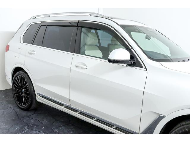 X7 xDrive 35d デザインピュアエクセレンス 正規D車 ウェルネスPKG ドライビングアシストプロ 純正22インチAW スカイラウンジパノラマサンルーフ リアエンターテイメントシステム 全席シートヒーター 保冷・保温カップホルダー 360°カメラ(16枚目)