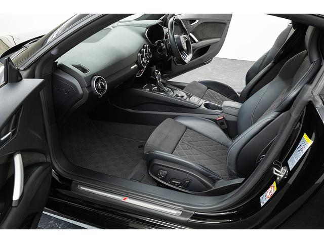 ＴＴクーペ ４０ＴＦＳＩ　Ｓラインパッケージ　正規Ｄ車　後期モデル　マトリクスＬＥＤヘッドライト　純正１８ｉｎＡＷ　ＭＭＩナビ／フルセグＴＶ／バーチャルコックピット／カープレイ　ブラックハーフレザーシート／ヒーター　クルーズコントロール（42枚目）