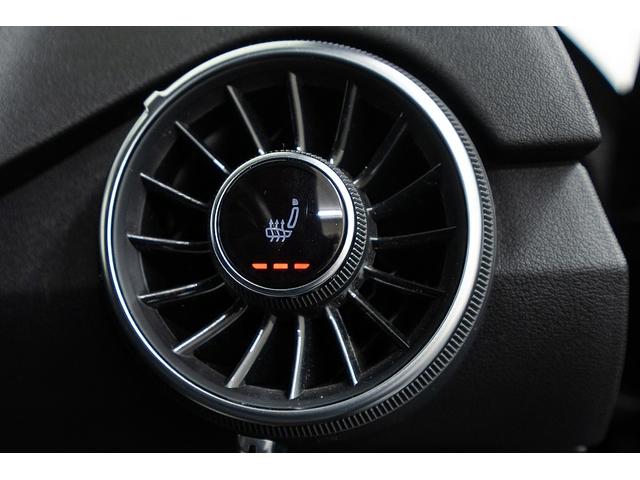 ＴＴクーペ ４０ＴＦＳＩ　Ｓラインパッケージ　正規Ｄ車　後期モデル　マトリクスＬＥＤヘッドライト　純正１８ｉｎＡＷ　ＭＭＩナビ／フルセグＴＶ／バーチャルコックピット／カープレイ　ブラックハーフレザーシート／ヒーター　クルーズコントロール（70枚目）
