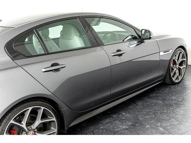 XE XE S 正規D車 アドバンスドパークアシストパック 純正20AW/レッドキャリパー ツートンハーフレザーシート/ヒーター メリディアンサウンド パワーテールゲート 360°カメラ ブラインドスポット ACC(25枚目)