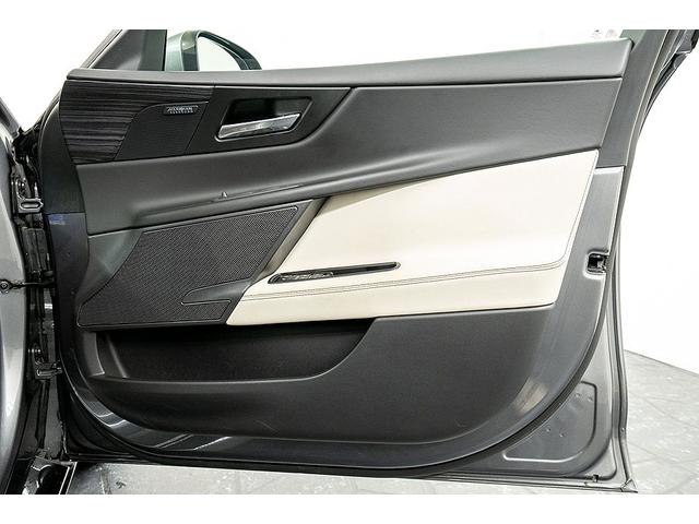 XE XE S 正規D車 アドバンスドパークアシストパック 純正20AW/レッドキャリパー ツートンハーフレザーシート/ヒーター メリディアンサウンド パワーテールゲート 360°カメラ ブラインドスポット ACC(33枚目)