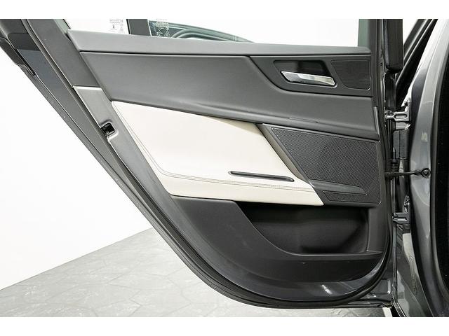 XE XE S 正規D車 アドバンスドパークアシストパック 純正20AW/レッドキャリパー ツートンハーフレザーシート/ヒーター メリディアンサウンド パワーテールゲート 360°カメラ ブラインドスポット ACC(42枚目)