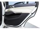 xDrive 35d デザインピュアエクセレンス 正規D車 ウェルネスPKG ドライビングアシストプロ 純正22インチAW スカイラウンジパノラマサンルーフ リアエンターテイメントシステム 全席シートヒーター 保冷・保温カップホルダー 360°カメラ(38枚目)