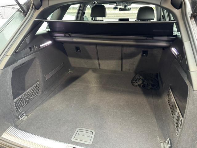 Ａ４アバント ２．０ＴＦＳＩクワトロスポーツ　Ｓラインパッケージ　４ＷＤ／Ｓライン／Ｓライン専用アルミ／ハーフレザーシート／レーダーセーフティー／追従クルーズ／シートヒーター／パワーバックドア（16枚目）