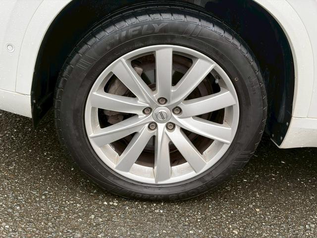 XC90 T5 AWD モーメンタム ベージュレザー/シートヒーター/全方位カメラ/レーザーセーフティ/パイロットアシスト/パワーバックドア/LEDヘッドライト/デイライト/禁煙車/純正大型ディスプレイナビ/applecarplay(15枚目)