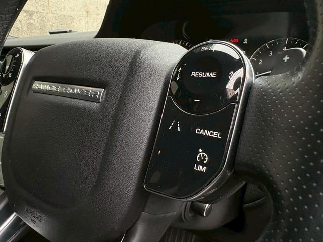 レンジローバーイヴォーク R-ダイナミック S ブラックレザーインテリア/Rダイナミック専用20インチアルミ/純正デジタルミラー/全方位カメラ/ブラックルーフ/インナーブラックLEDヘッドライト/パドルシフト(30枚目)