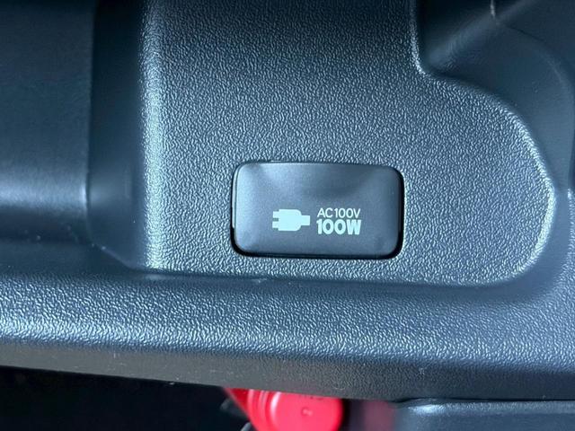 �Ō�܂ŕ��Ѝ݌Ɏԉ摜�����������������肪�Ƃ��������܂����B���Ђł͑S���̂��q�l�Ɋy�������ԂƏΊ�����񋟂ł���悤�w�߂Ă���܂��B���Ђ��⍇�����҂����Ă���܂��B�N�A�h�����É��X�^�b�t�ꓯ