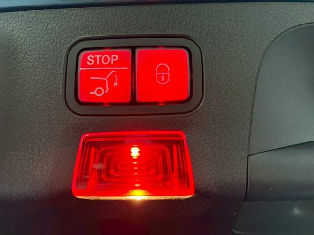 パワーバックドアを装備