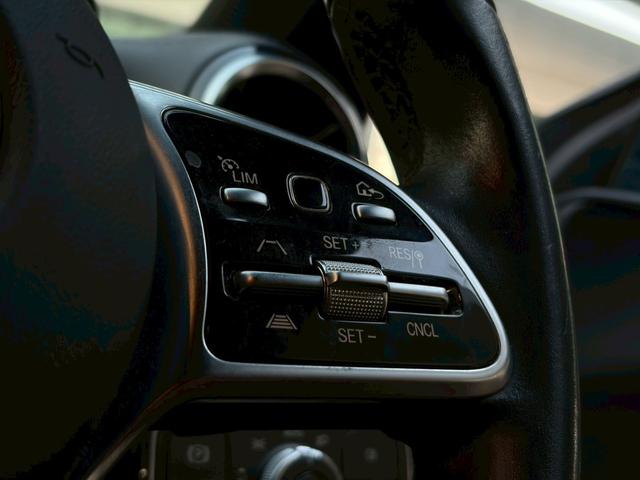 弊社ではプロコーティング業者様と提携。自社コーティングではなく専門職人による施工をお得に提供しております。