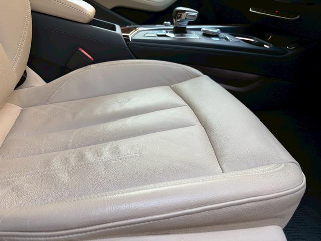 ４ＷＤ／ラグジュアリーパッケージ／ベージュレザー／アダプティブクルーズ／Ｂ＆Ｏ音響システム／レーダーセーフティ／マトリクスＬＥＤヘッドライト／バーチャルコックピット／シートヒーター／パワーバックドア