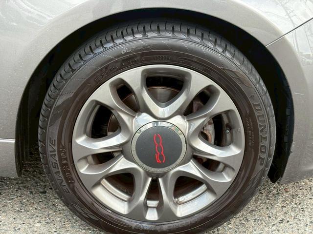 当店ではフィアット５００主にツインエアモデルを主としてお取り扱いさせていただいております。独特なドコドコサウンド・キビキビとした走りは非常に楽しめるお車です。