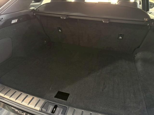 ＲＸ ＲＸ２００ｔ　Ｆスポーツ　４ＷＤ／パノラマサンルーフ／ブラックレーザー／シートヒータ・ベンチレーション／レーダーセーフティ／３眼ＬＥＤヘッドライト／全席シートヒーター／２０インチＦスポーツアルミ／ステアリングヒーター（19枚目）