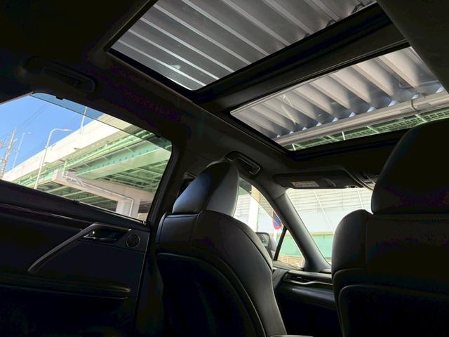 ＲＸ ＲＸ２００ｔ　Ｆスポーツ　４ＷＤ／パノラマサンルーフ／ブラックレーザー／シートヒータ・ベンチレーション／レーダーセーフティ／３眼ＬＥＤヘッドライト／全席シートヒーター／２０インチＦスポーツアルミ／ステアリングヒーター（21枚目）