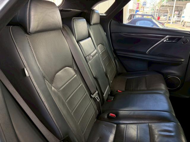 ＲＸ ＲＸ２００ｔ　Ｆスポーツ　４ＷＤ／パノラマサンルーフ／ブラックレーザー／シートヒータ・ベンチレーション／レーダーセーフティ／３眼ＬＥＤヘッドライト／全席シートヒーター／２０インチＦスポーツアルミ／ステアリングヒーター（22枚目）