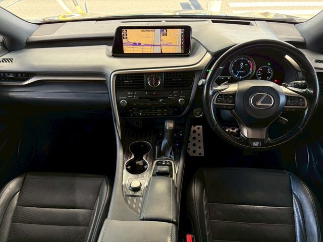 ＲＸ ＲＸ２００ｔ　Ｆスポーツ　４ＷＤ／パノラマサンルーフ／ブラックレーザー／シートヒータ・ベンチレーション／レーダーセーフティ／３眼ＬＥＤヘッドライト／全席シートヒーター／２０インチＦスポーツアルミ／ステアリングヒーター（24枚目）