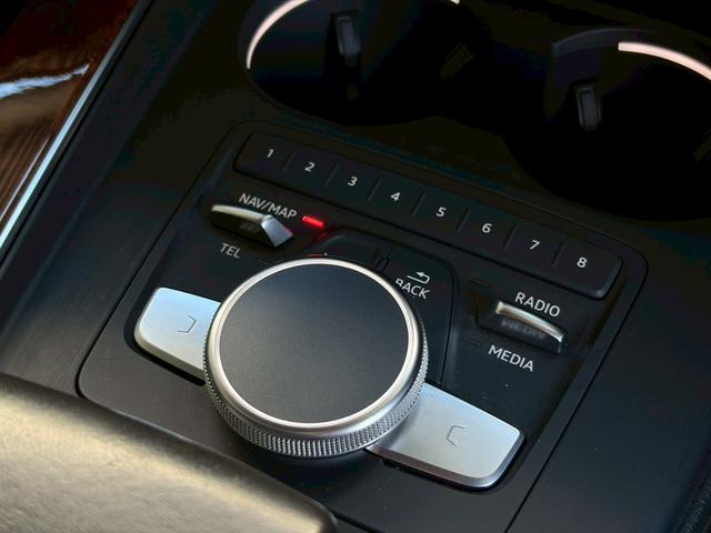 Ａ４アバント ２．０ＴＦＳＩクワトロ　４ＷＤ／ラグジュアリーパッケージ／ブラックレザー／アダプティブクルーズ／Ｂ＆Ｏ音響システム／レーダーセーフティ／マトリクスＬＥＤヘッドライト／バーチャルコックピット／シートヒーター／パワーバックドア（36枚目）