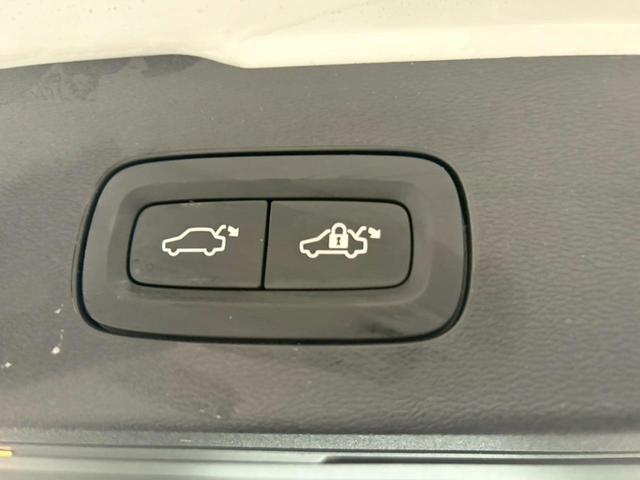 ���Ђł͖����Q�O��ȏ㌧�O�̂��q�l�ւ̔̔��������Ă��������Ă���܂��B�����̂��q�l�ւ̃T�|�[�g�̐������Ђł͔����Ă���܂��̂ł����S���������B