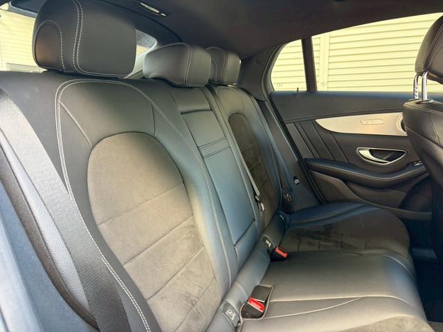 GLC GLC220d 4マチック クーペスポーツ 全席シートヒーター/レーダーセーフティ/全方位カメラ/追従クルーズ/ステアリングアシスト/純正AMGアルミ/パワーバックドア/レッドキャリパー/ヘッドアップディスプレイ/パワーメモリシート(22枚目)
