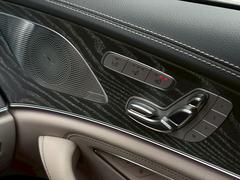 �쥶�����������롼���֥ѥå������ˤ������ʥۥ磻�ȷϥ쥶������ƥꥢ������롼�ա��֥�᥹����������ɥ����ƥࡦ����ӥ���ȥ饤�Ȥ��������Ƥ���ޤ��� 5