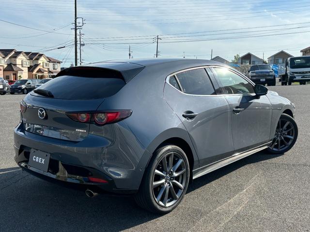 マツダ ＭＡＺＤＡ３ファストバック