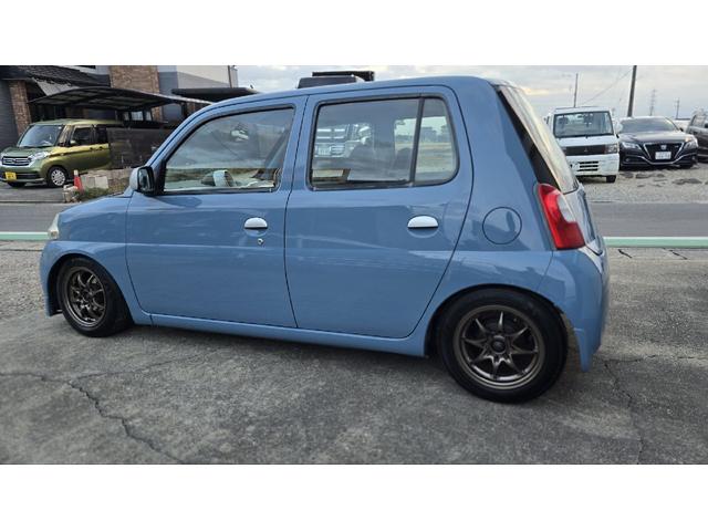 エッセ エコ フルセグTV 社外キーレス MT アルミホイール LEDライト ドラレコ 衝突安全ボディ エアコン パワーステアリング パワーウィンドウ NARDIハンドル 車高調 社外エアクリーナー 社外マフラ(16枚目)