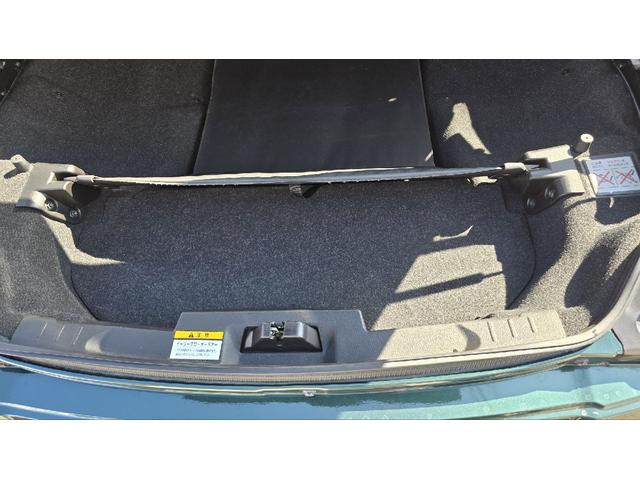 コペン タンレザーエディション　ＥＴＣ　ナビ　ＴＶ　キーレスエントリー　シートヒーター　ＡＴ　ＡＢＳ　電動オープンカー　革シート　アルミホイール　エアコン　パワーステアリング　パワーウィンドウ　ＭＯＭＯステアリング　スポイラー（36枚目）