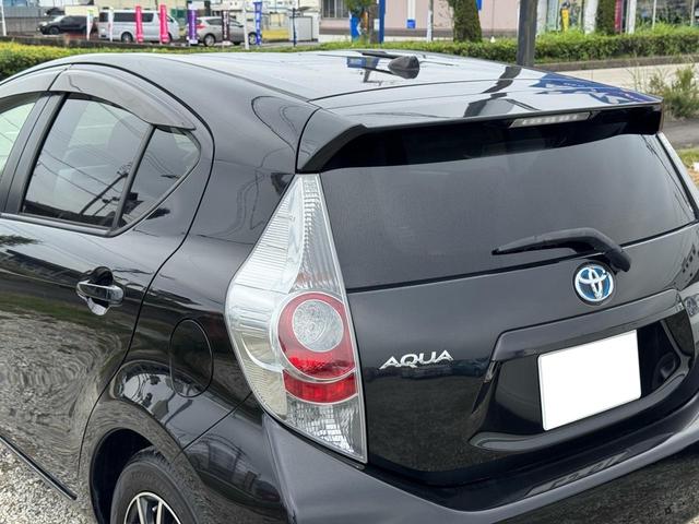 アクア Ｓ　ドライブレコーダー／Ｂｌｕｅｔｏｏｔｈ／ＴＶ　ナビ／ＥＴＣ／車検令和９年６月／フォグランプ／オートライト／オートエアコン／スマートキー／プッシュスタート／電動格納ミラー／パワーステアリング／（30枚目）