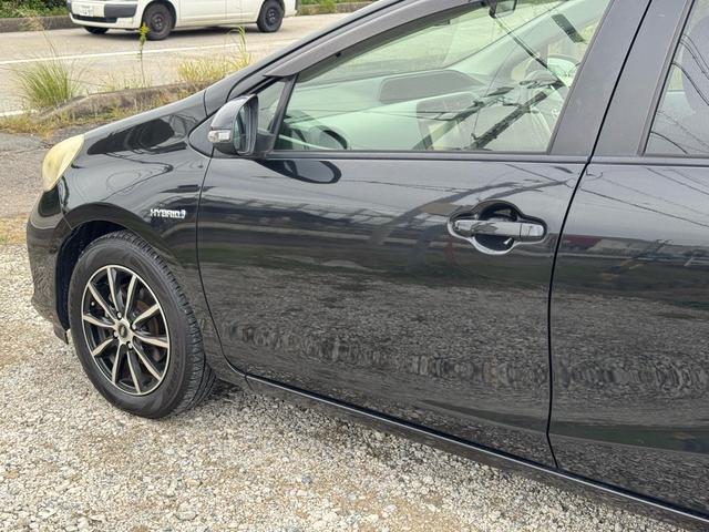 アクア Ｓ　ドライブレコーダー／Ｂｌｕｅｔｏｏｔｈ／ＴＶ　ナビ／ＥＴＣ／車検令和９年６月／フォグランプ／オートライト／オートエアコン／スマートキー／プッシュスタート／電動格納ミラー／パワーステアリング／（36枚目）