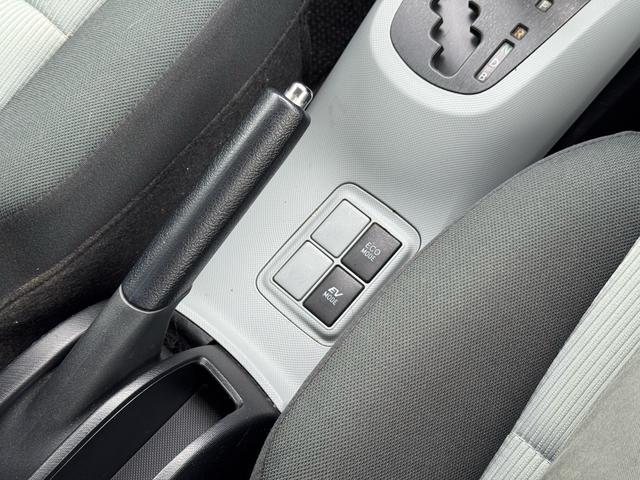 アクア Ｓ　ドライブレコーダー／Ｂｌｕｅｔｏｏｔｈ／ＴＶ　ナビ／ＥＴＣ／車検令和９年６月／フォグランプ／オートライト／オートエアコン／スマートキー／プッシュスタート／電動格納ミラー／パワーステアリング／（73枚目）