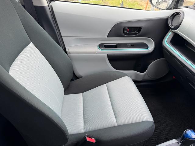 アクア Ｓ　ドライブレコーダー／Ｂｌｕｅｔｏｏｔｈ／ＴＶ　ナビ／ＥＴＣ／車検令和９年６月／フォグランプ／オートライト／オートエアコン／スマートキー／プッシュスタート／電動格納ミラー／パワーステアリング／（76枚目）