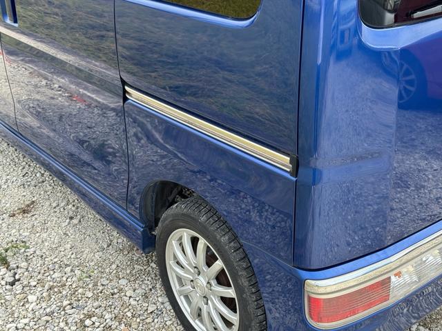 アトレーワゴン カスタムターボＲＳ　４ＷＤ／ターボ／ＥＴＣ／両側スライドドア／タイミングチェーン／エアコン／パワーステアリング／パワーウィンド／（20枚目）