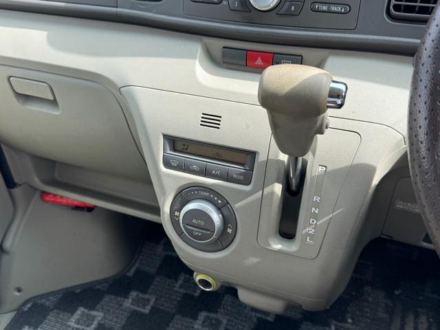 アトレーワゴン カスタムターボＲＳ　４ＷＤ／ターボ／ＥＴＣ／両側スライドドア／タイミングチェーン／エアコン／パワーステアリング／パワーウィンド／（50枚目）