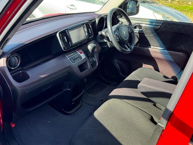 N-ONE プレミアム ツアラー・Lパッケージ バックカメラ/ターボ車/Bluetooth/TV ナビ/ツートン/パドルシフト/純正アルミホイール/ETC/プッシュスタート/スマートキー/フォグランプ/オートライト/オートエアコン/電動格納ミラー/(7枚目)