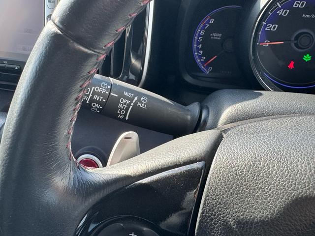 N-ONE プレミアム ツアラー・Lパッケージ バックカメラ/ターボ車/Bluetooth/TV ナビ/ツートン/パドルシフト/純正アルミホイール/ETC/プッシュスタート/スマートキー/フォグランプ/オートライト/オートエアコン/電動格納ミラー/(55枚目)