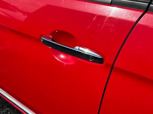 N-ONE プレミアム ツアラー・Lパッケージ バックカメラ/ターボ車/Bluetooth/TV ナビ/ツートン/パドルシフト/純正アルミホイール/ETC/プッシュスタート/スマートキー/フォグランプ/オートライト/オートエアコン/電動格納ミラー/(64枚目)