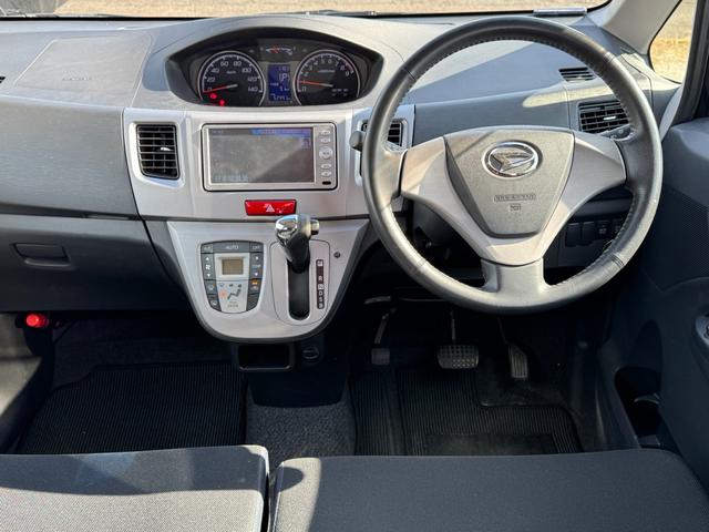 ムーヴ カスタム G バックカメラ/走行距離52,460km/アイドリングストップ/ETC/ナビ TV/社外アルミホイール/プッシュスタート/電動格納ミラー/オートエアコン/キーレスエントリー/PW PS/エアバック/(5枚目)