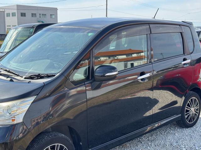 ムーヴ カスタム G バックカメラ/走行距離52,460km/アイドリングストップ/ETC/ナビ TV/社外アルミホイール/プッシュスタート/電動格納ミラー/オートエアコン/キーレスエントリー/PW PS/エアバック/(16枚目)