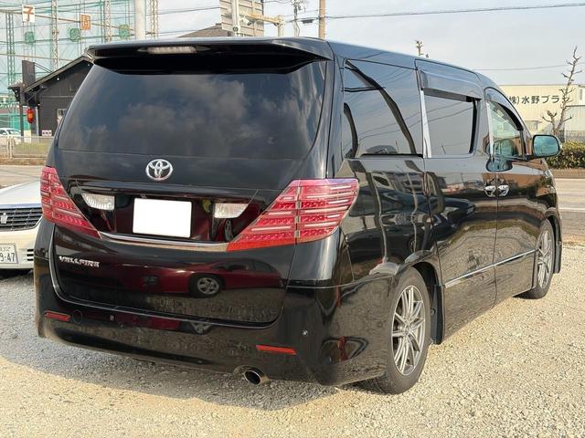 ヴェルファイア 2.4Z プラチナムセレクション 両側パワースライドドア/パワーバックドア/車検令9年4月/ナビ TV/バックカメラ/フリップダウンモニター/外テールランプ/ローダウン/社外アルミホイール/ETC/クルーズコントロール/PS PW /(4枚目)