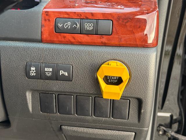 ヴェルファイア 2.4Z プラチナムセレクション 両側パワースライドドア/パワーバックドア/車検令9年4月/ナビ TV/バックカメラ/フリップダウンモニター/外テールランプ/ローダウン/社外アルミホイール/ETC/クルーズコントロール/PS PW /(56枚目)
