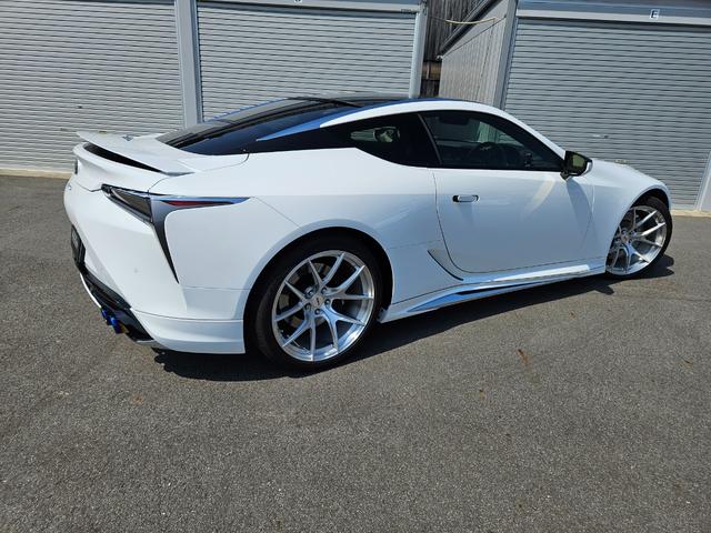 ＬＣ５００　Ｓパッケージ　モデリスタエアロ／モデリスタエアロ用オリジナルマフラー／Ｔｏｍｓアルミホイール／フルセグＴＶ／バックカメラ／スマートキー２個／ＥＴＣ／シートヒーター(48枚目)