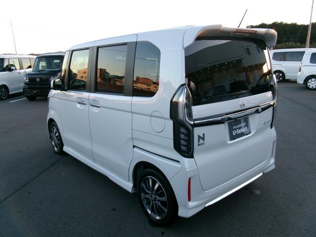 Ｎ－ＢＯＸカスタム Ｌ　両席電動スライドドア　Ｐソナー　禁煙　サイドエアバッグ　Ａストップ　シートヒータ　ベンチシート　キーフリーシステム　ＬＥＤライト　リアカメ　クルーズコントロール　ＡＣ　スマキー　ＥＴＣ　横滑り防止（9枚目）