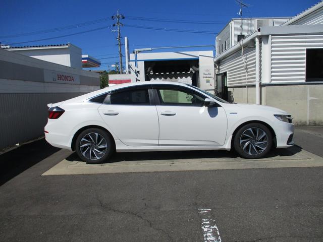 インサイト ＥＸ　ホンダセンシング　・　禁煙車両　衝突軽減　Ｒカメラ　ＬＥＤライト　ＡＢＳ　前席シートヒーター　オ－トエアコン　ナビＴＶ　パワーウィンドウ　スマキー　クルコン　キーフリーシステム　サイドエアバック（4枚目）