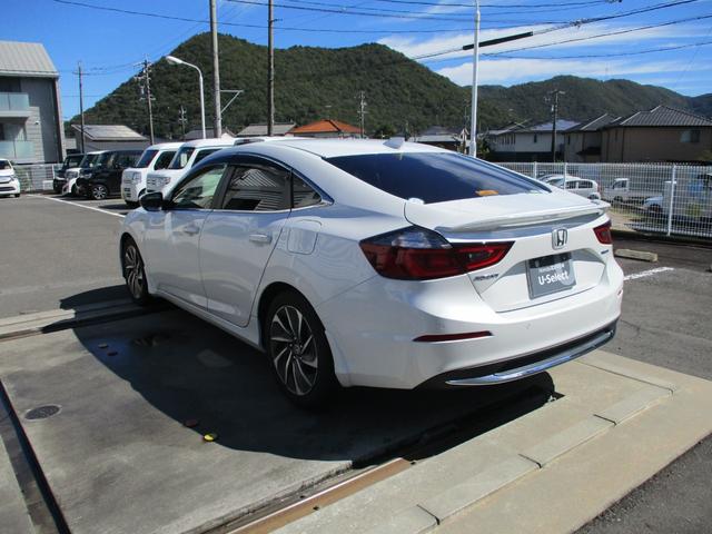 インサイト ＥＸ　ホンダセンシング　・　禁煙車両　衝突軽減　Ｒカメラ　ＬＥＤライト　ＡＢＳ　前席シートヒーター　オ－トエアコン　ナビＴＶ　パワーウィンドウ　スマキー　クルコン　キーフリーシステム　サイドエアバック（9枚目）