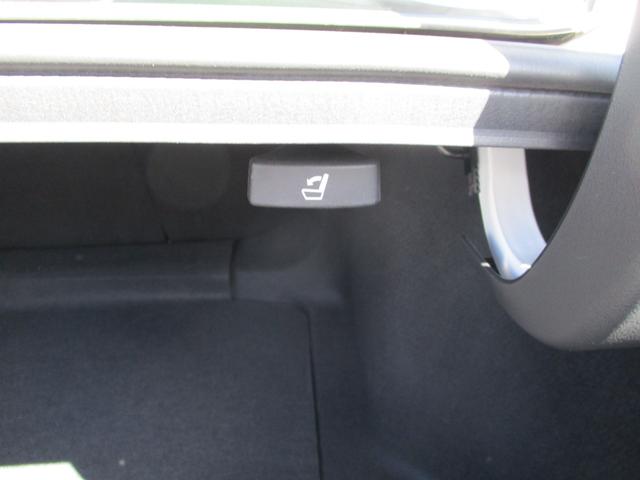 インサイト ＥＸ　ホンダセンシング　・　禁煙車両　衝突軽減　Ｒカメラ　ＬＥＤライト　ＡＢＳ　前席シートヒーター　オ－トエアコン　ナビＴＶ　パワーウィンドウ　スマキー　クルコン　キーフリーシステム　サイドエアバック（20枚目）