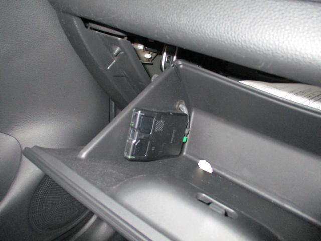 フィット e:HEVホーム 禁煙車 前後誤発進抑制機能 クリソナ 助手席エアバッグ 運転席エアバッグ LEDライト USB接続 バックカメラ ABS サイドエアバッグ オートクルーズコントロール フルセグTV スマートキー(28枚目)