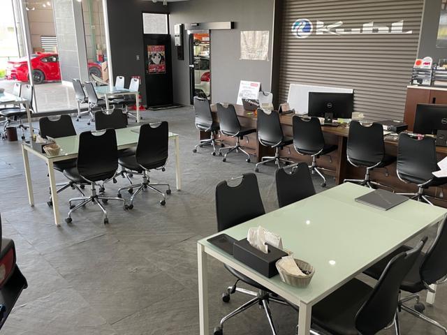 Ｎ－ＢＯＸカスタム ターボコーディネートスタイル　登録済み　純正９インチナビゲーション　両側パワースライドドア　ホンダセンシング　運転席＆助手席シートヒーター　コンビニフック付シートバックテーブル　ベルリナブラック塗装１５インチホイール（68枚目）